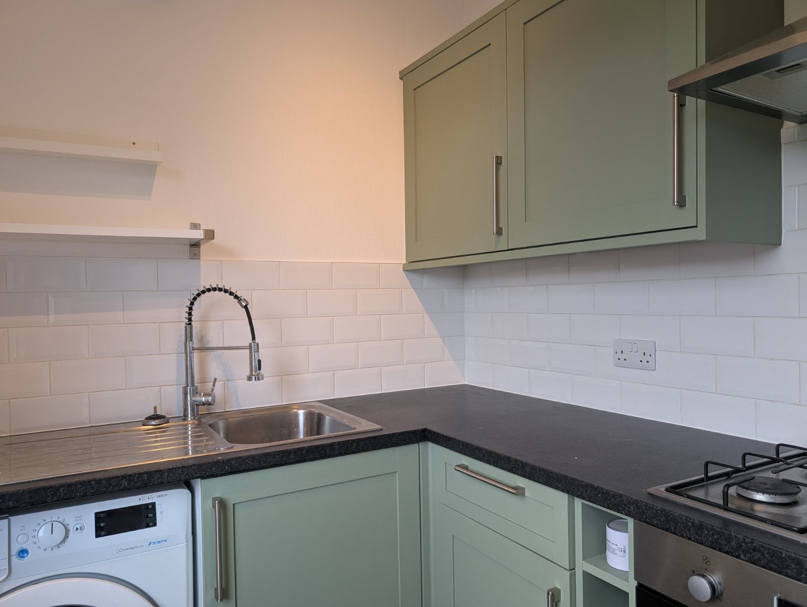 House Carrick Knowe Place in City of Edinburgh