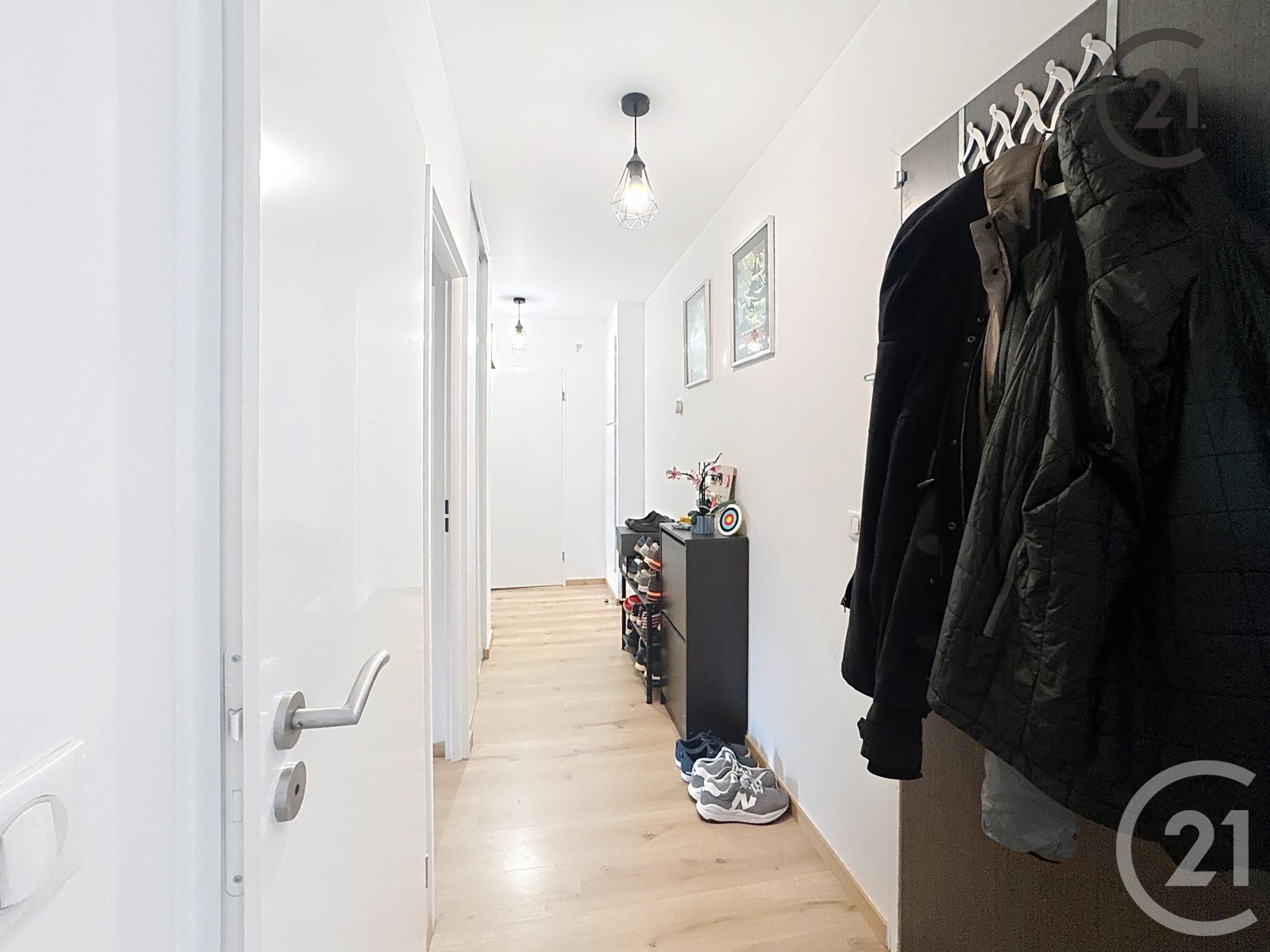 Flat Rue de Courcelles in Reims