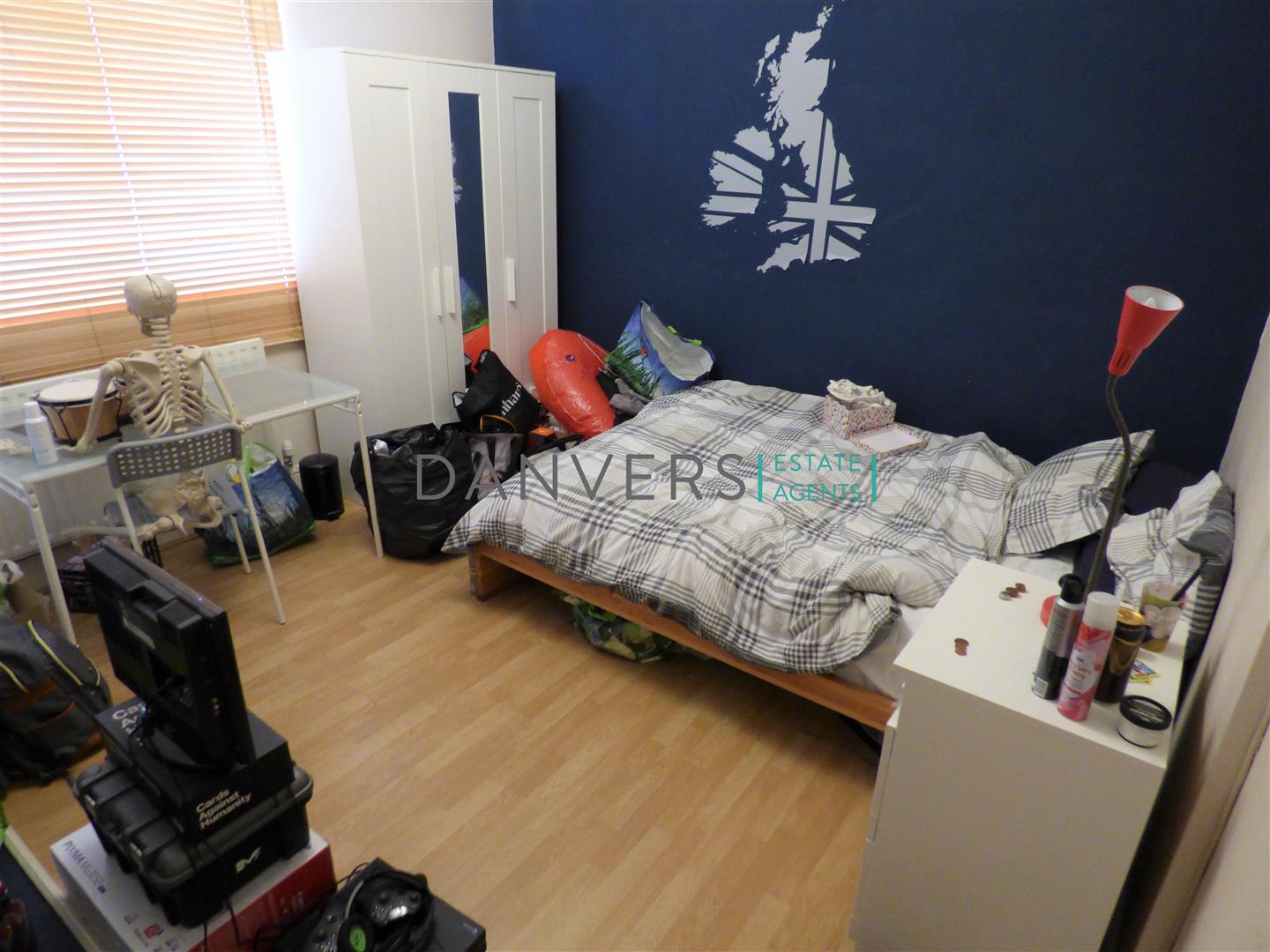 Flat Hopefield Road in Leicester