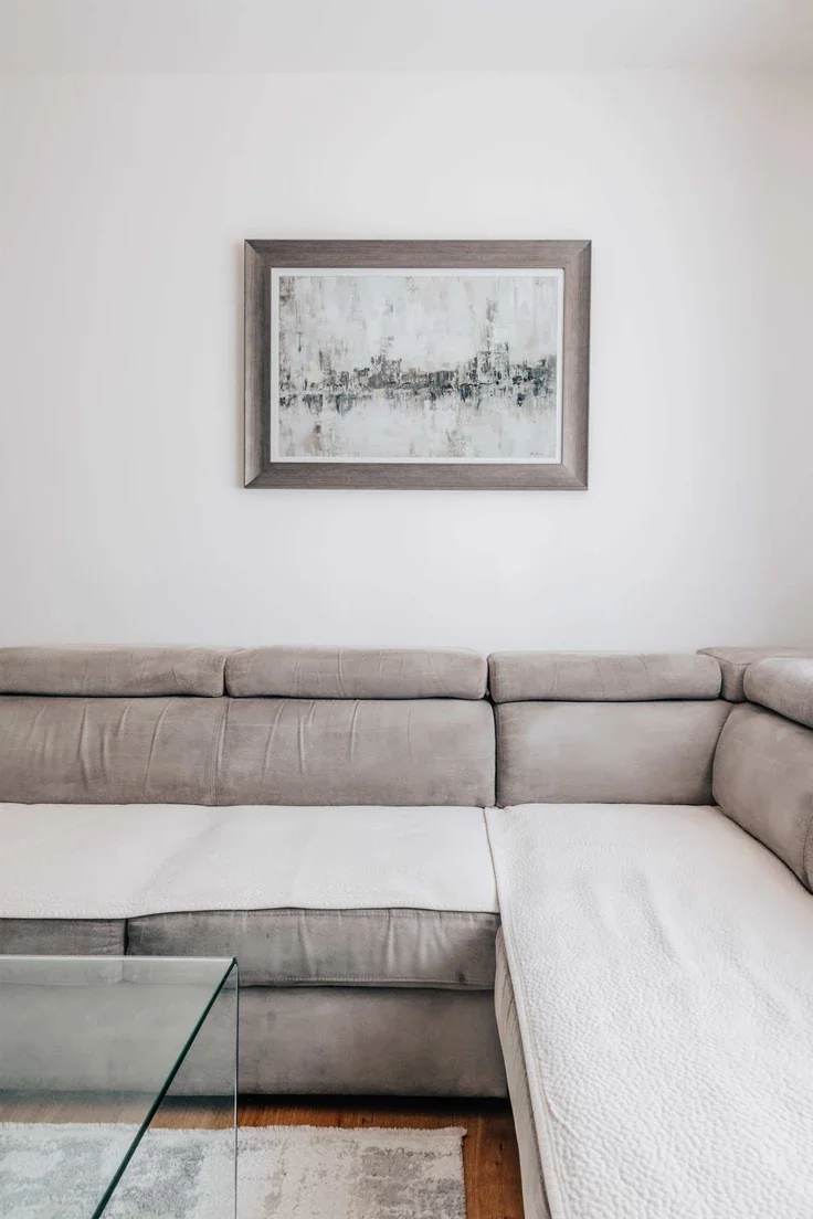 Flat Hudson Close in Greater London