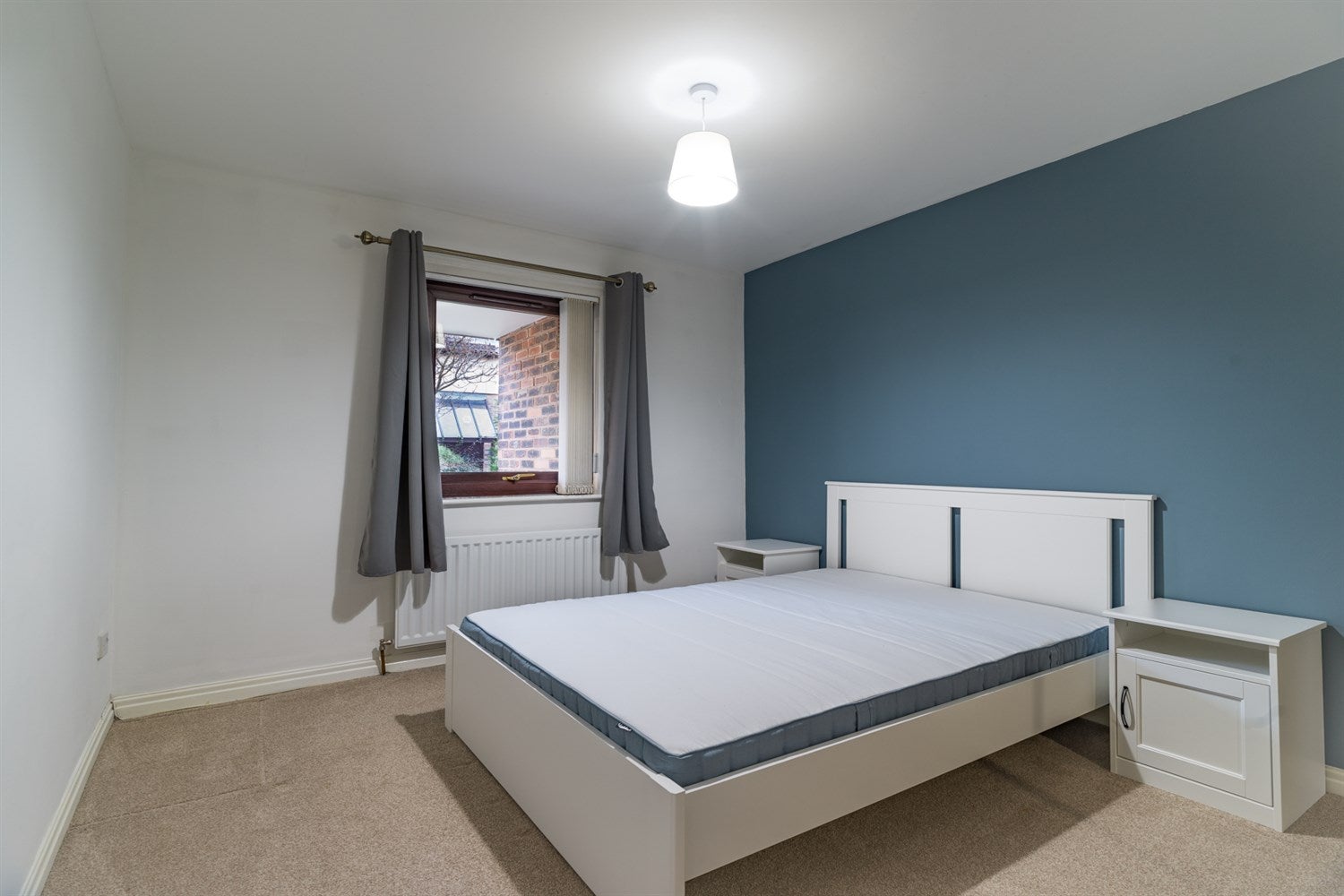 Flat Blue Anchor Court in Newcastle upon Tyne