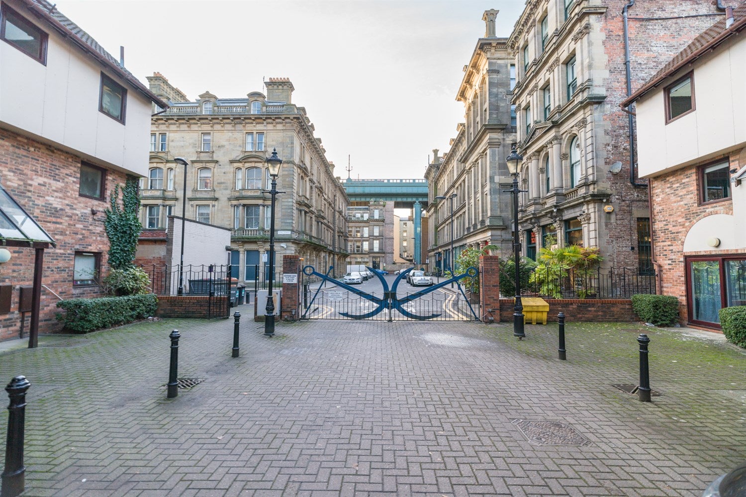 Flat Blue Anchor Court in Newcastle upon Tyne