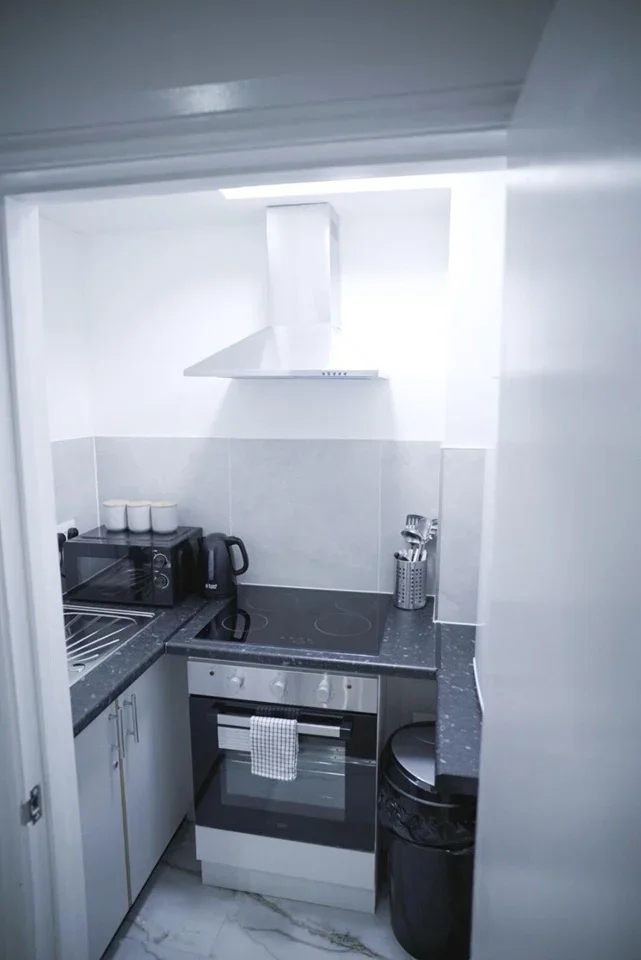 Flat Kingsland Road in Greater London
