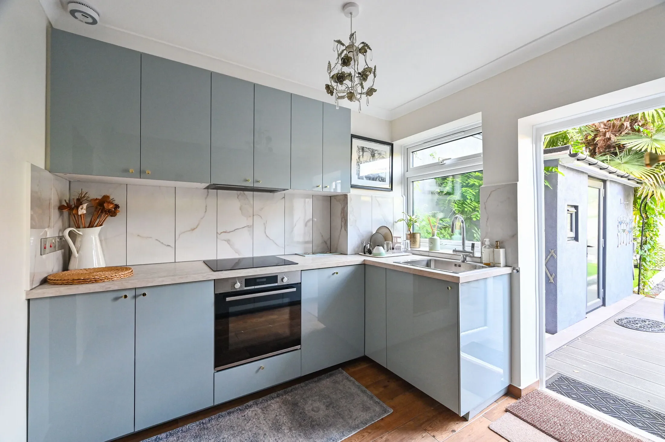 House Launch Street in Greater London