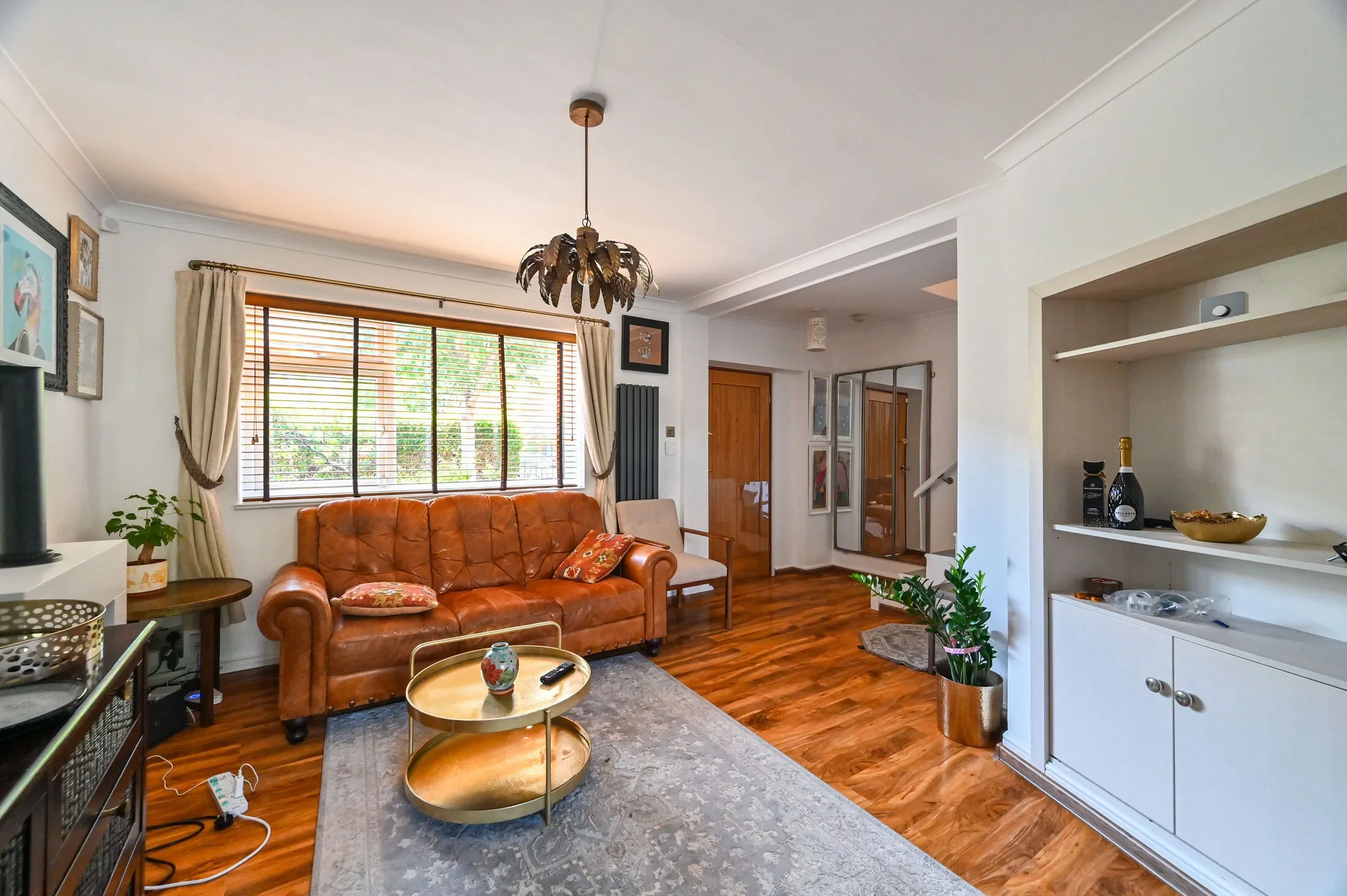 House Launch Street in Greater London