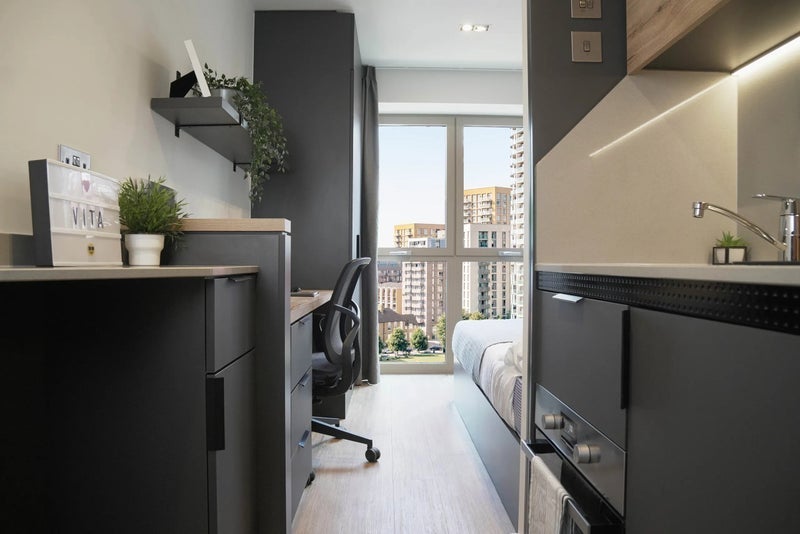 Room Loampit Vale in Greater London