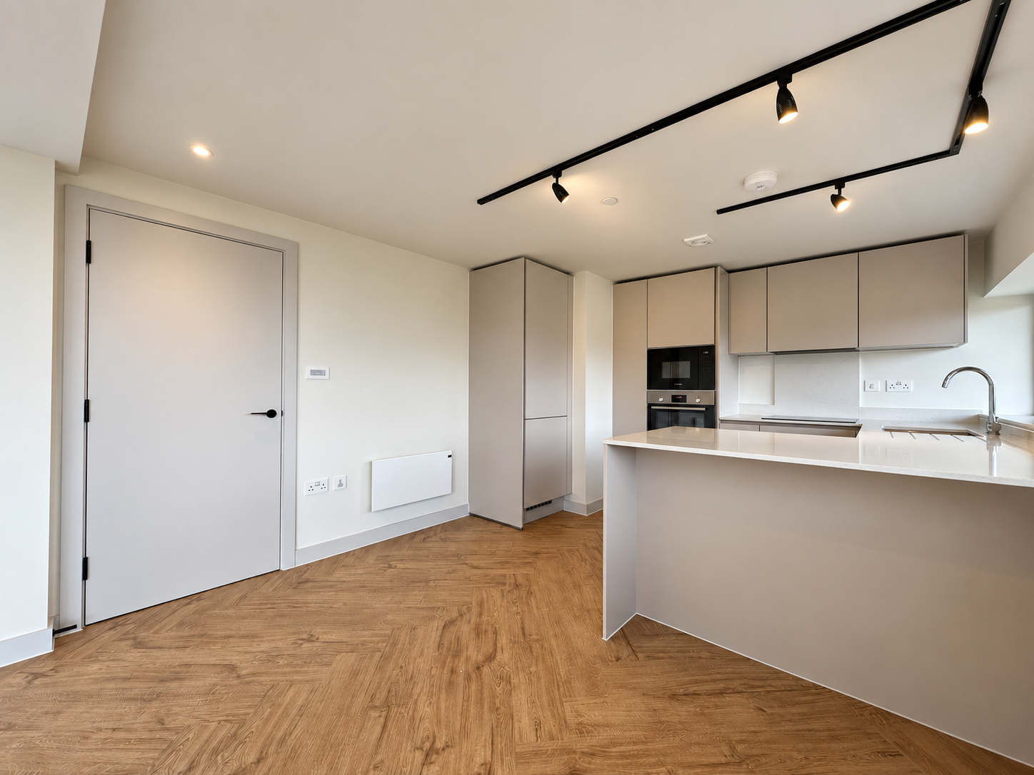 Flat Hewetts Rise in Southampton