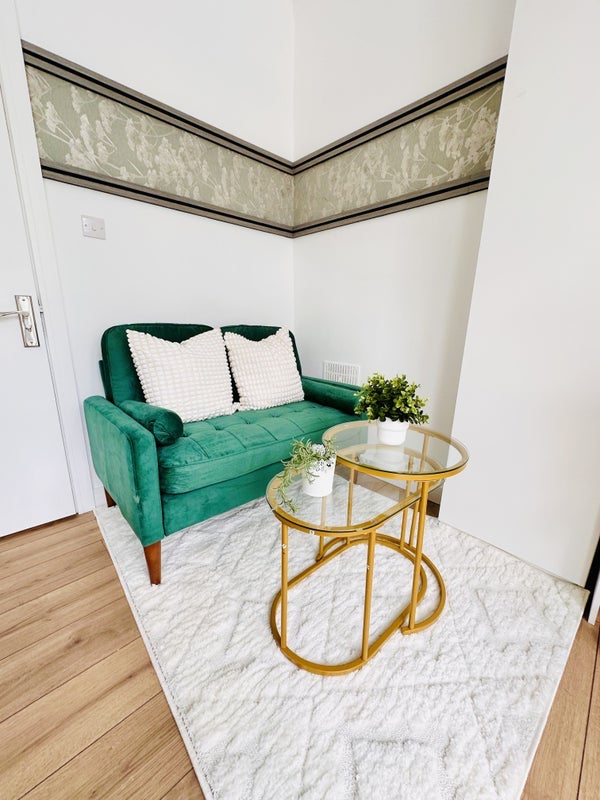 Room Metchley Court in Birmingham