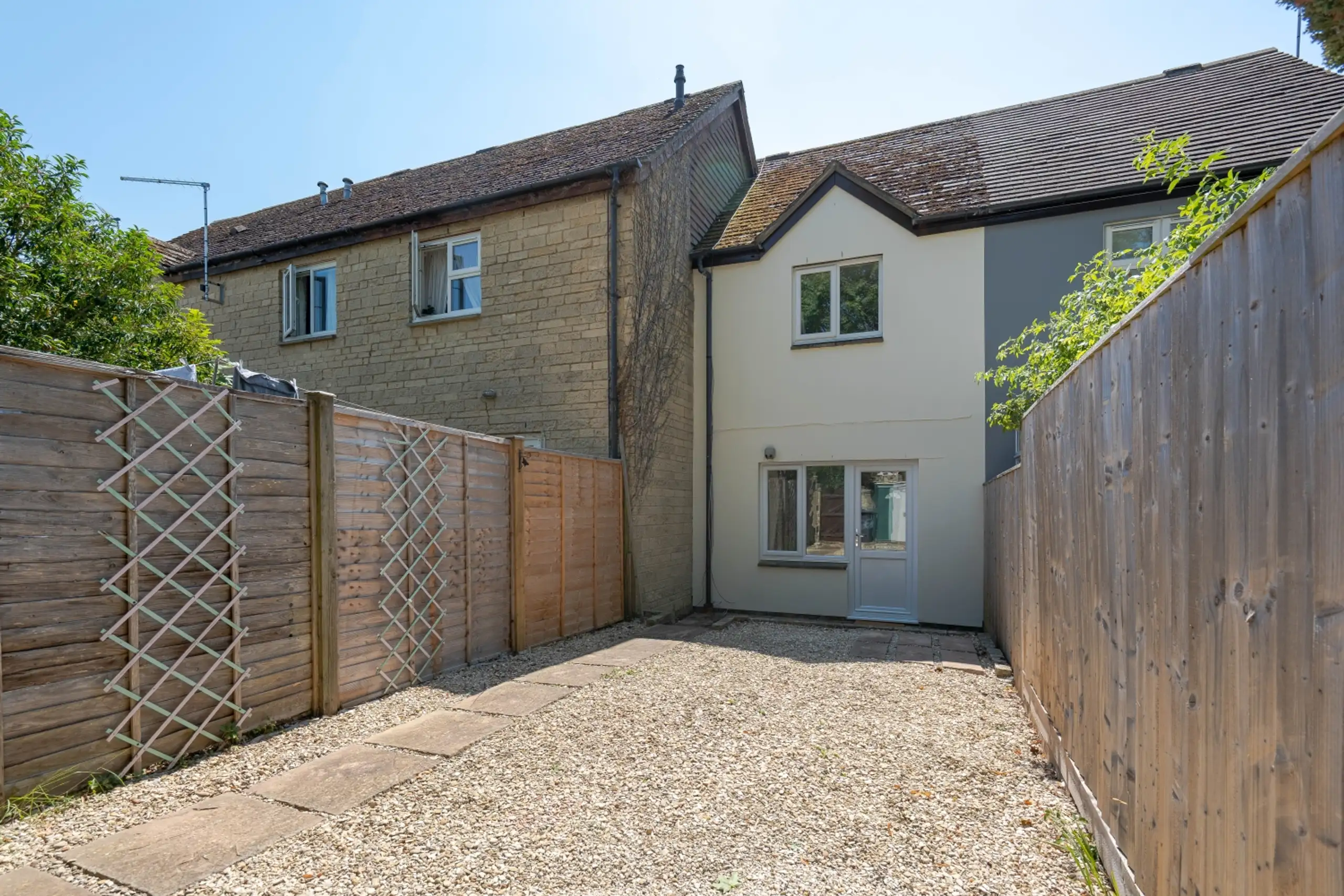 House Manor Road in West Oxfordshire
