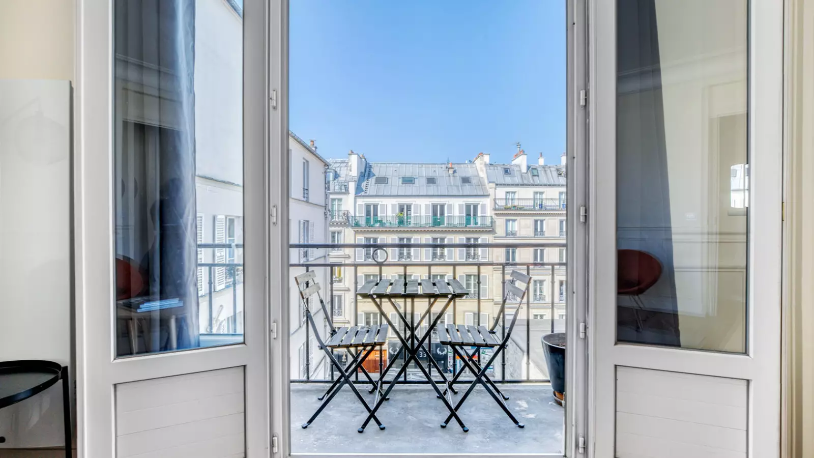 Flat Boulevard de Clichy in Paris