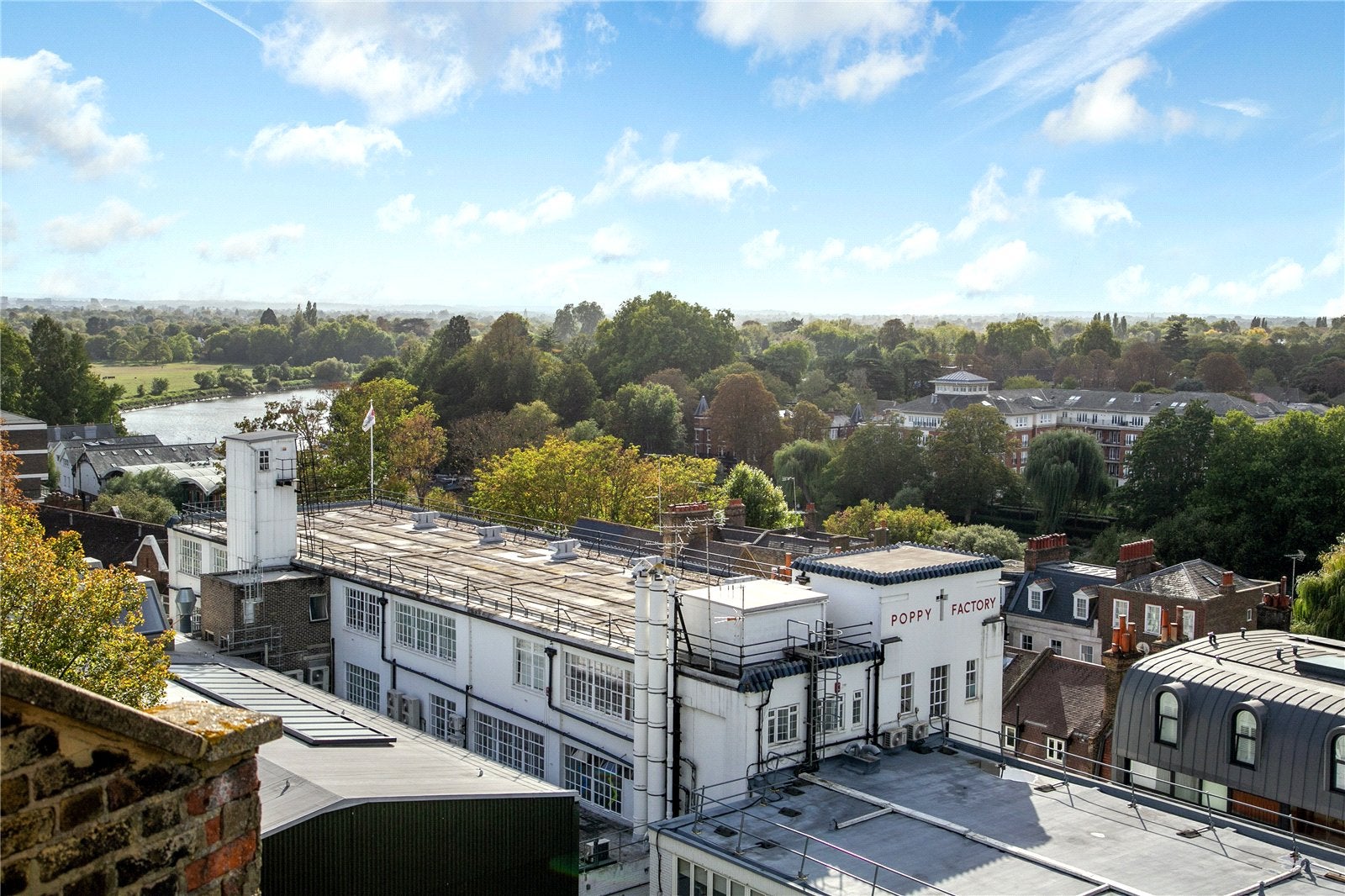 Flat Richmond Hill in Greater London