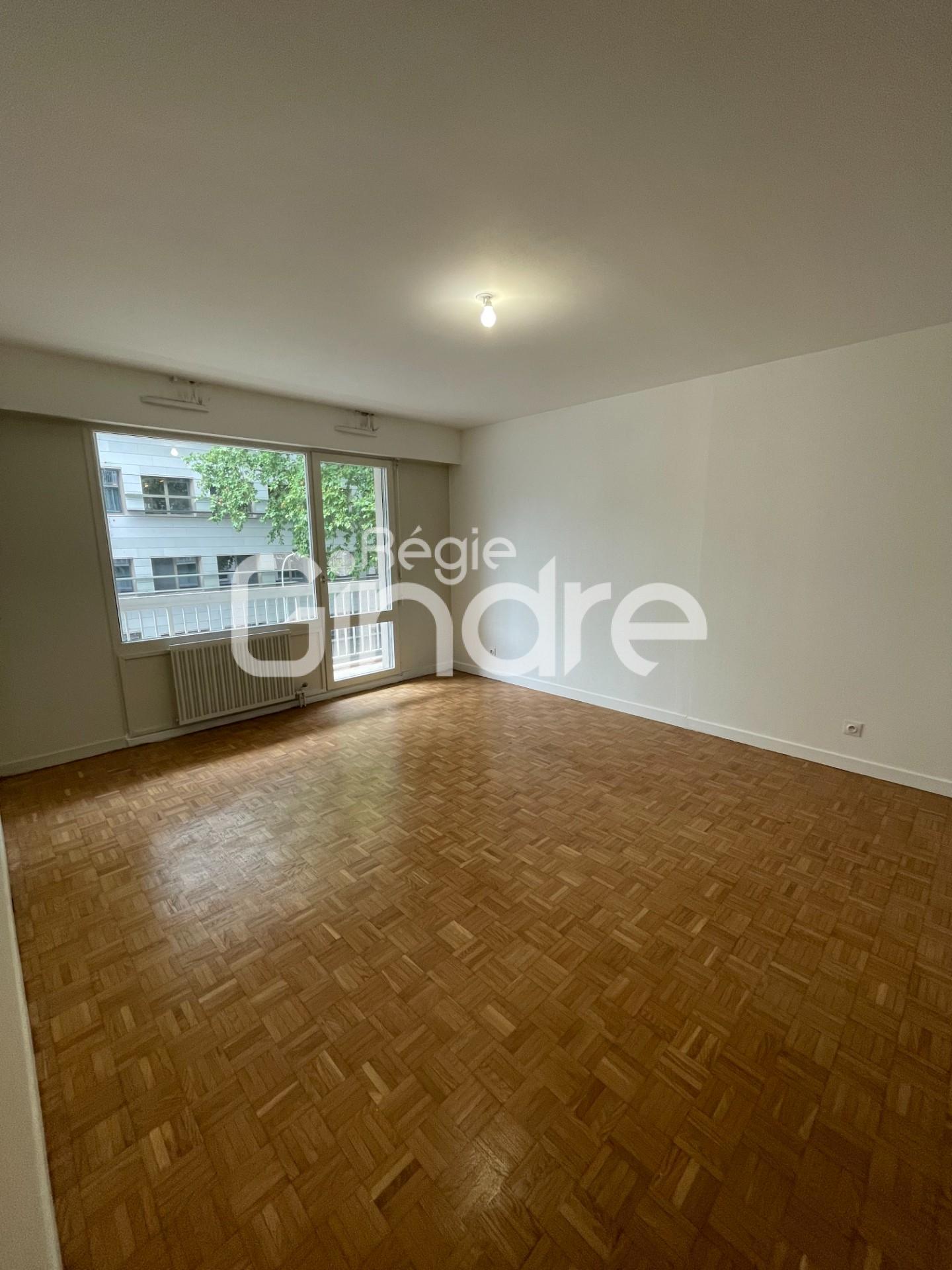 Flat Avenue Félix Faure in Lyon