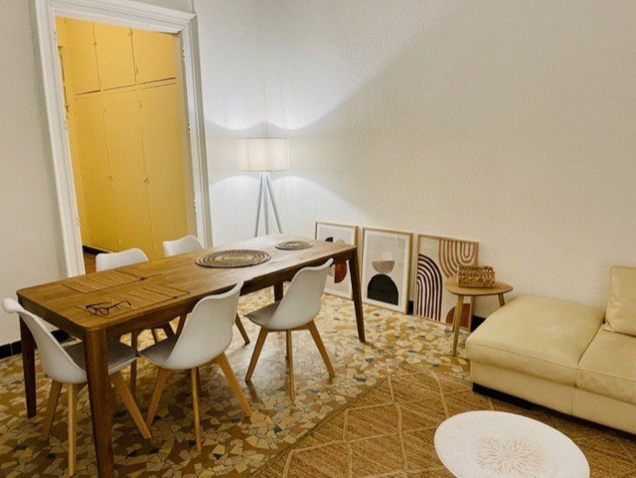 Appartement Place des Martyrs-de-la-Résistance à Montpellier
