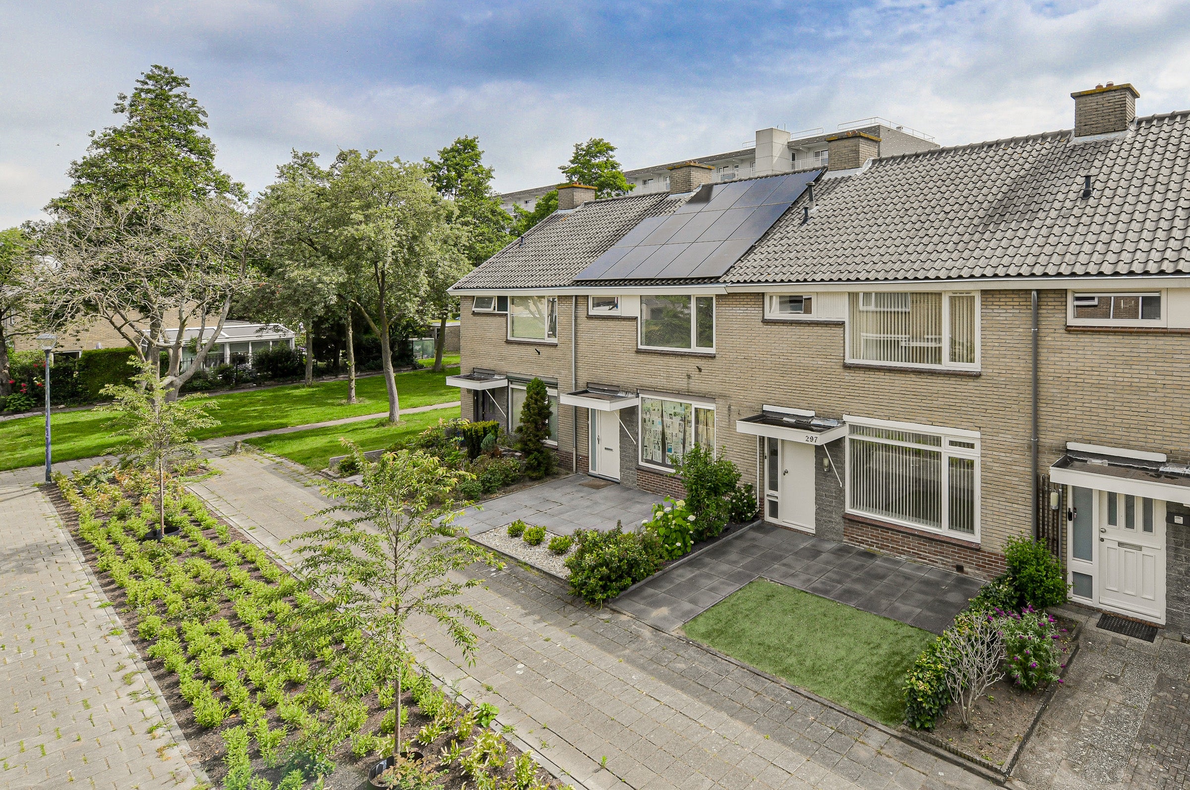 Tussenwoning te koop: Meent 297, Breda