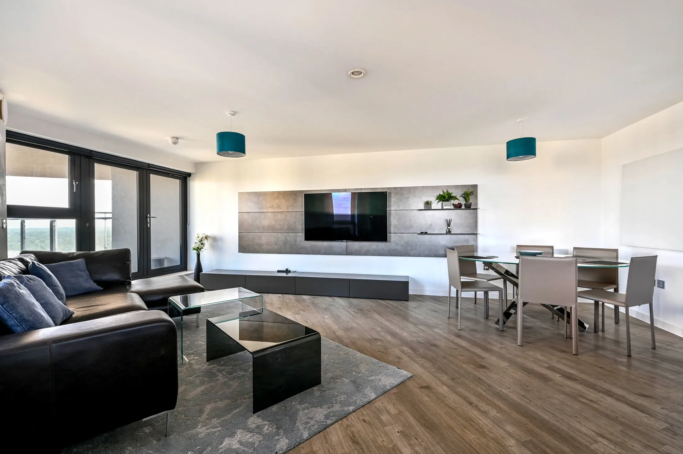 Flat Guildford Road in Woking