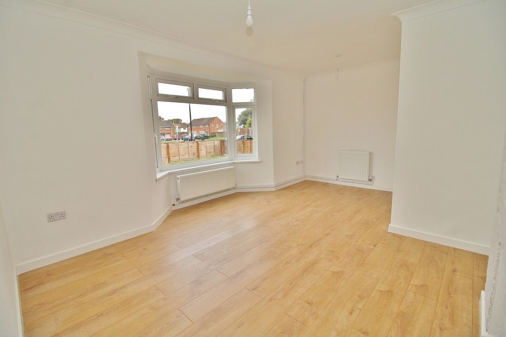 House Selborne Avenue in Havant