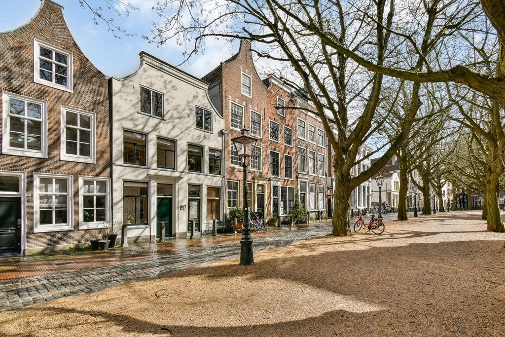 Huis Hooglandse Kerkgracht 14 in Leiden