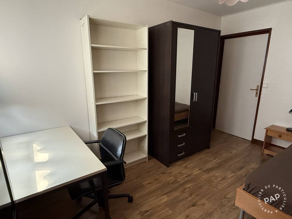 Room Avenue Édouard Herriot in Le Plessis-Robinson