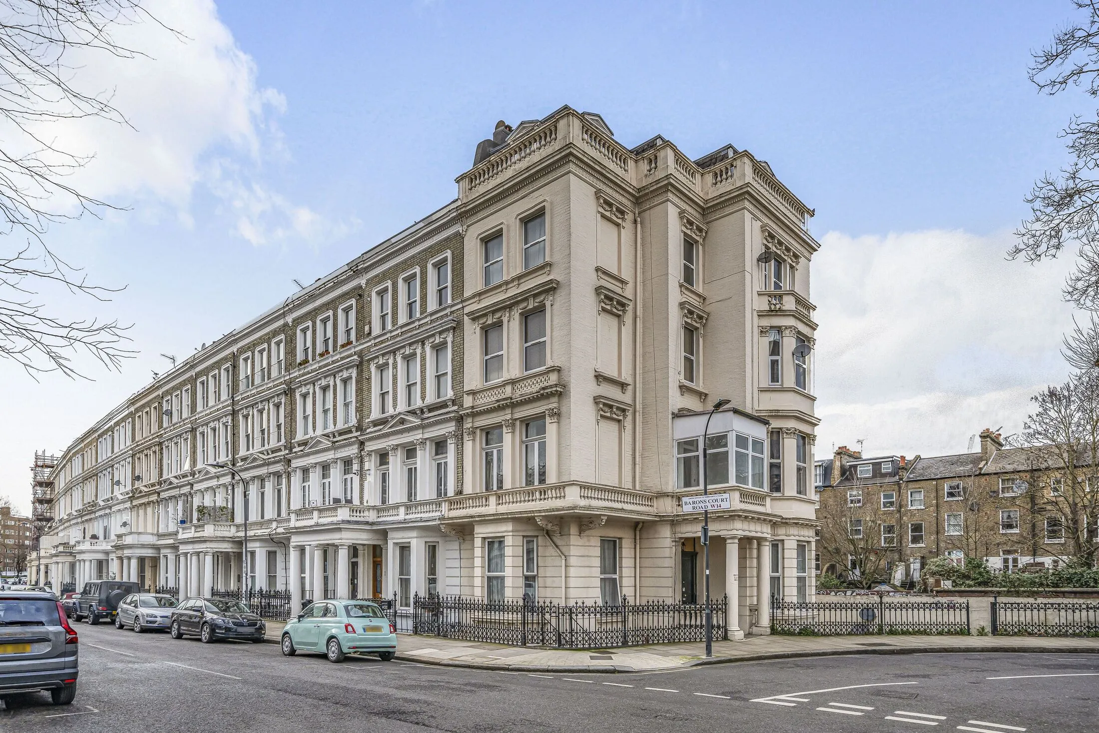 Flat Comeragh Road in Greater London