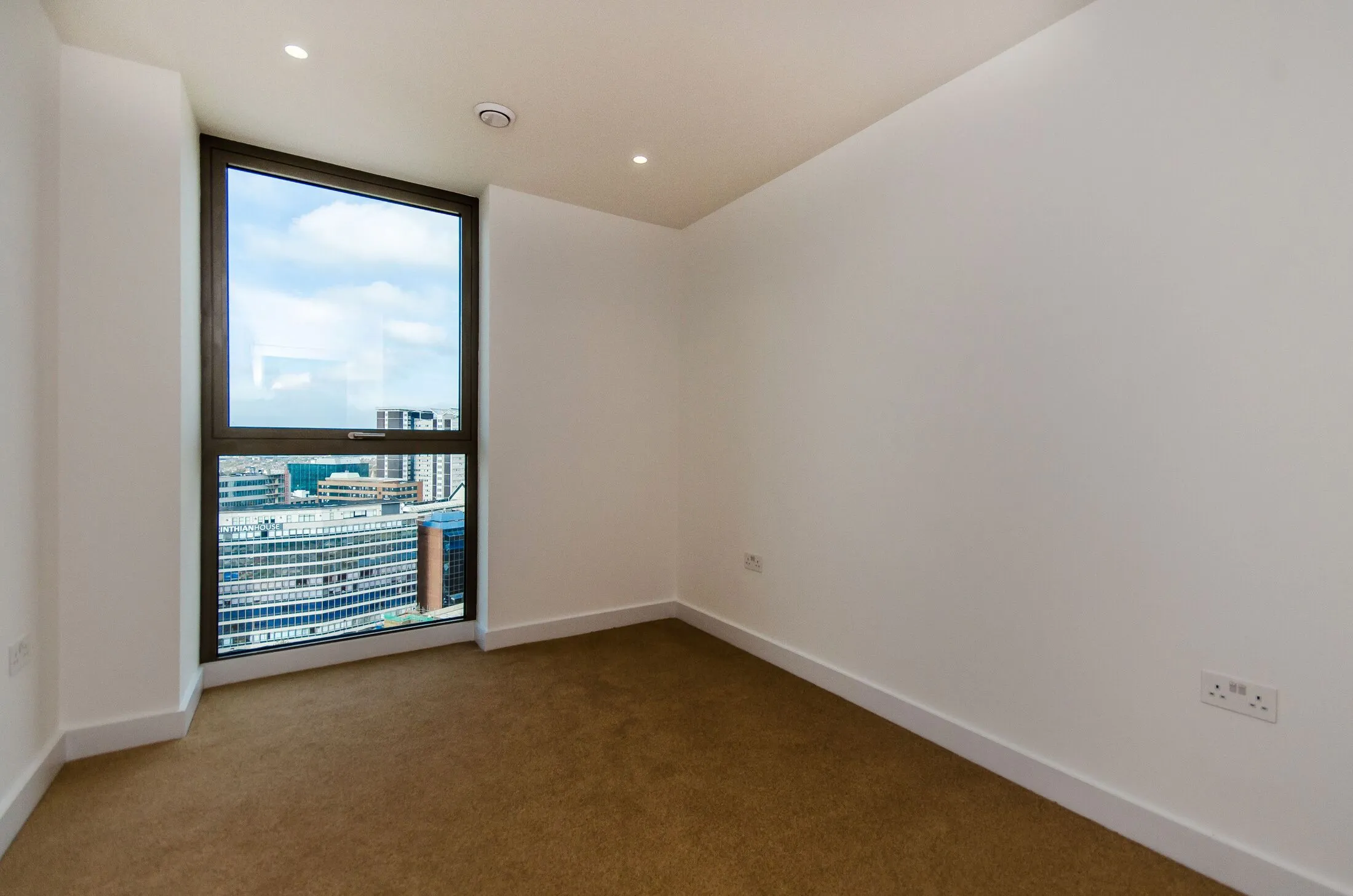 Flat Ruskin Square in Greater London