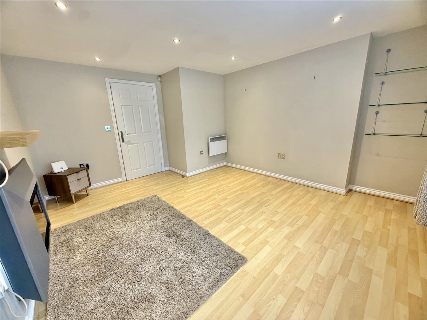 Flat Stewart Place in East Hertfordshire
