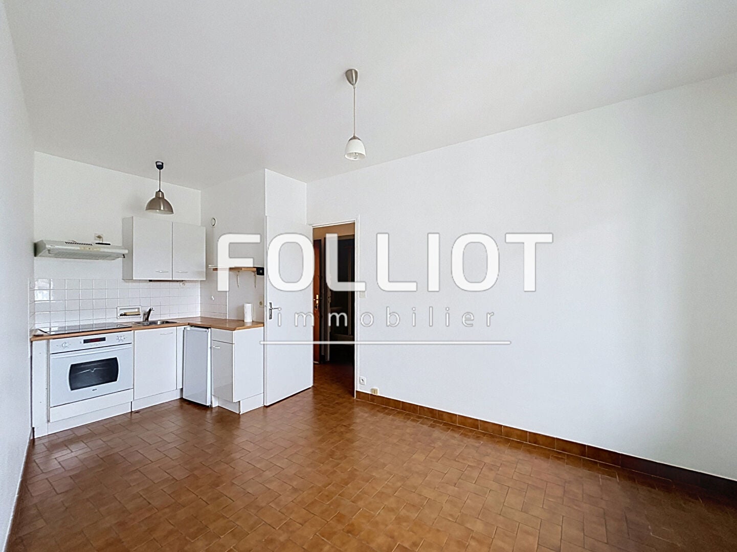 Flat Chemin de Villeneuve in Pontorson