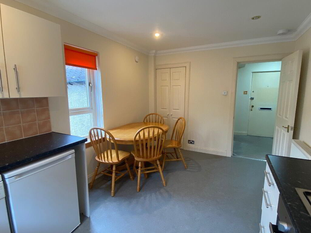 Flat New Mart Road in City of Edinburgh