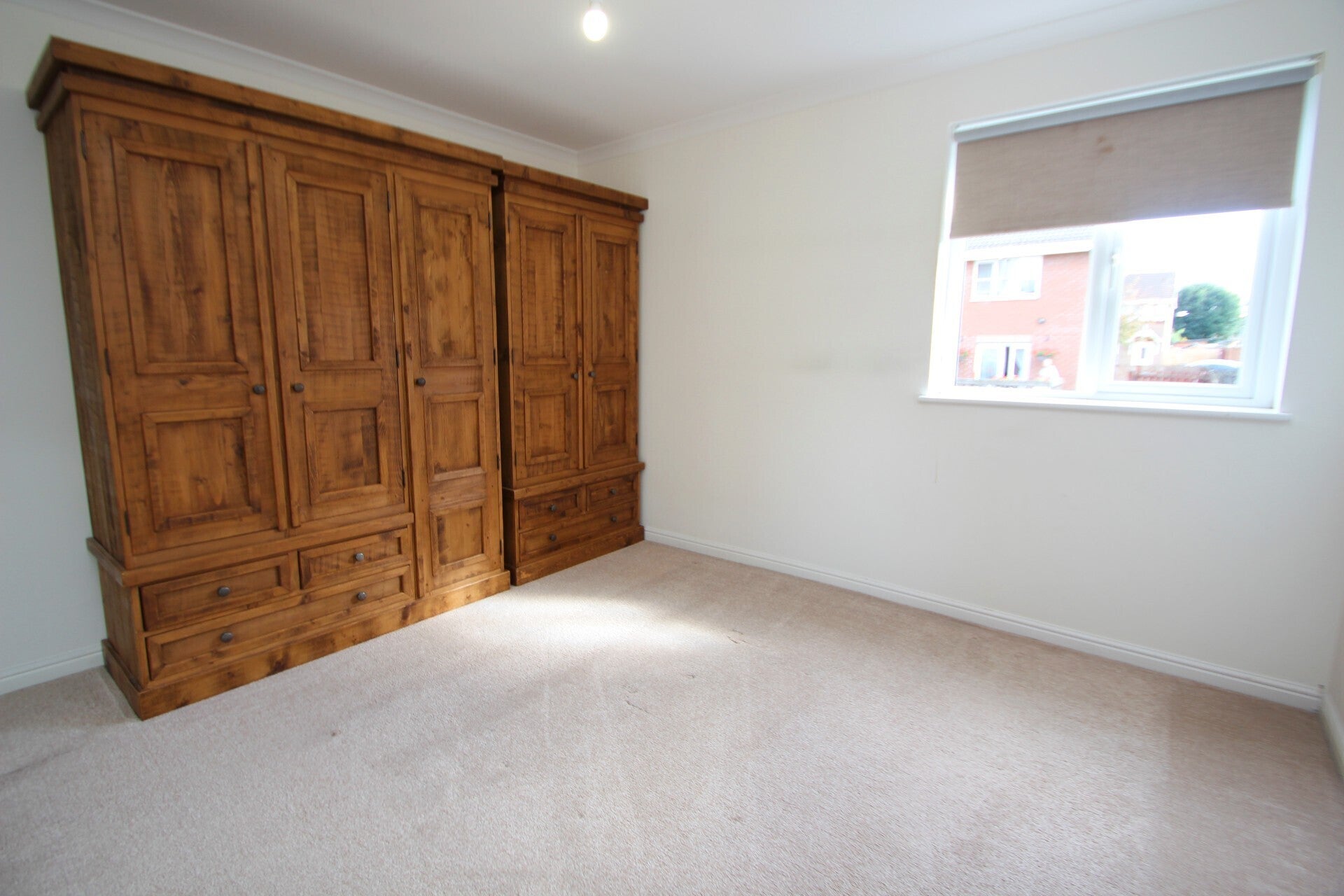 Flat Eversley Street in Glasgow