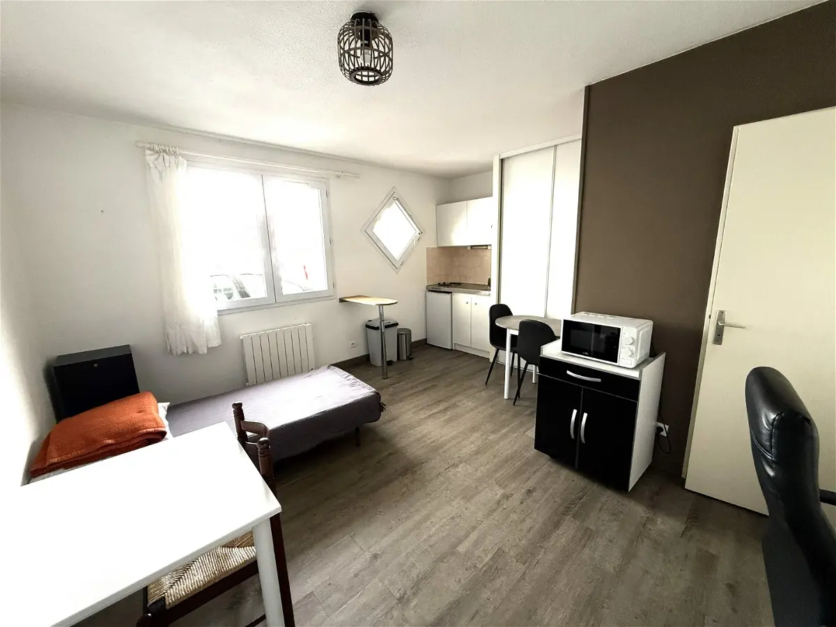 Flat Rue des Neuf Soleils in Clermont-Ferrand
