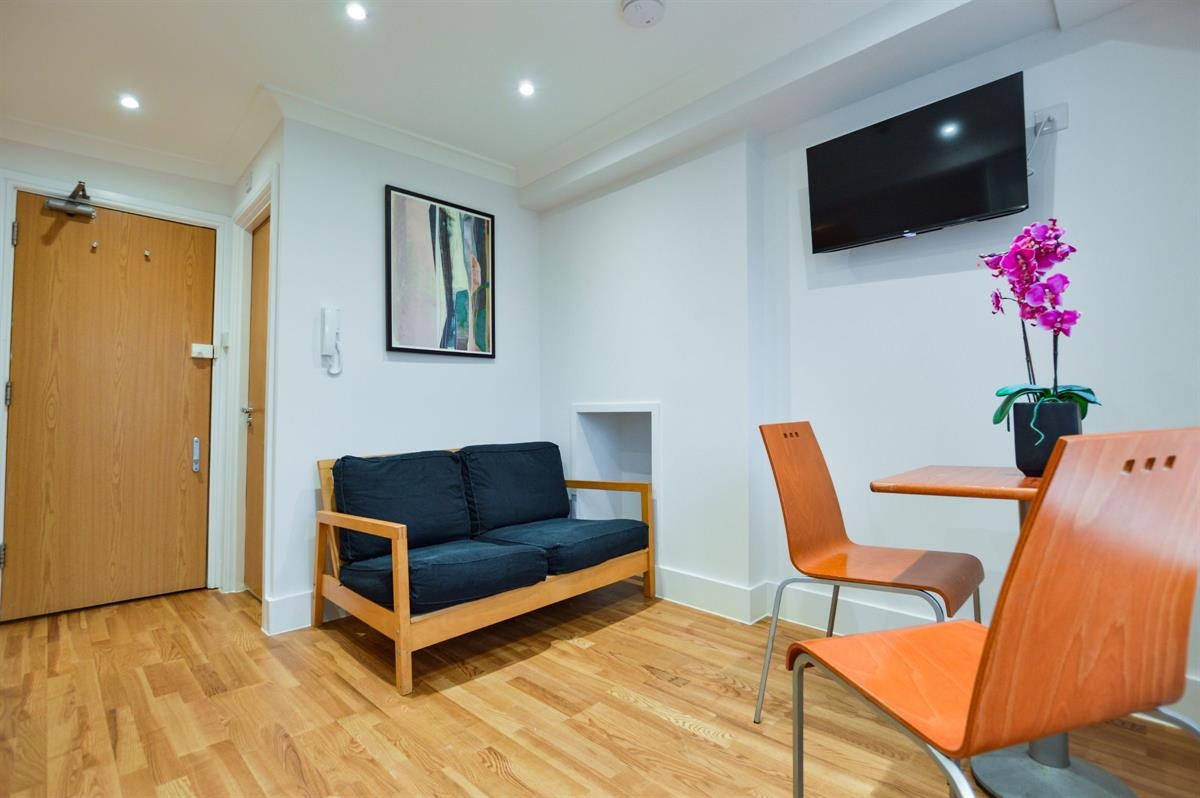 Flat Talbot Road in City of Westminster