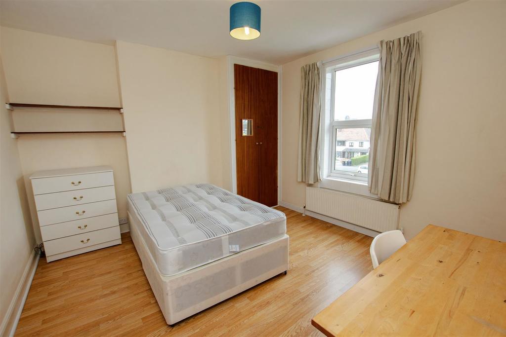 Room Harborne Lane in Birmingham