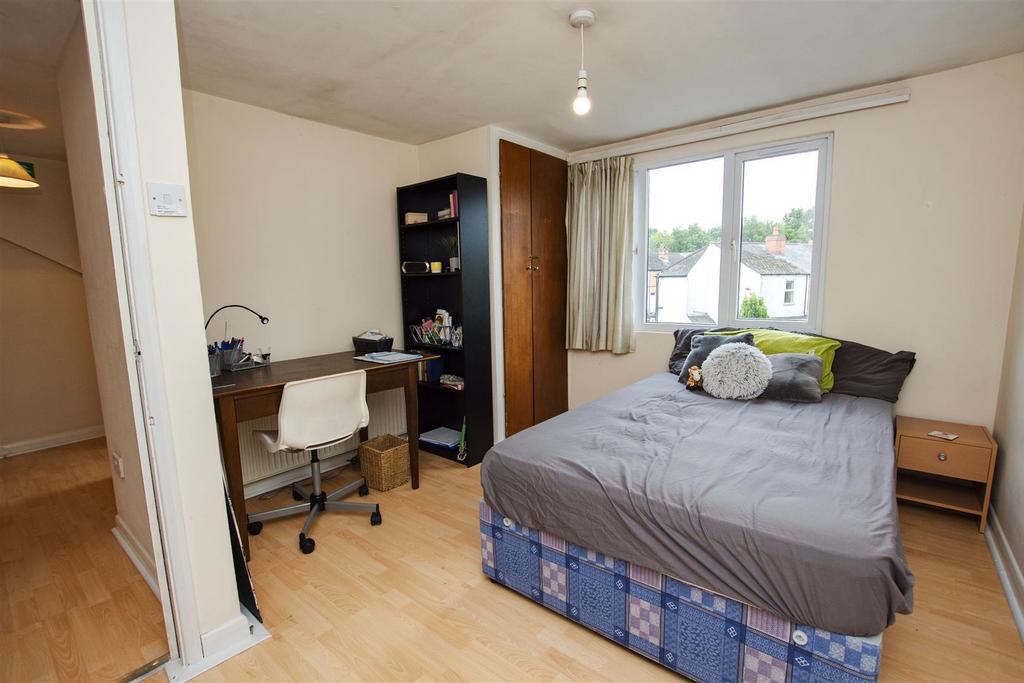 Room Harborne Lane in Birmingham