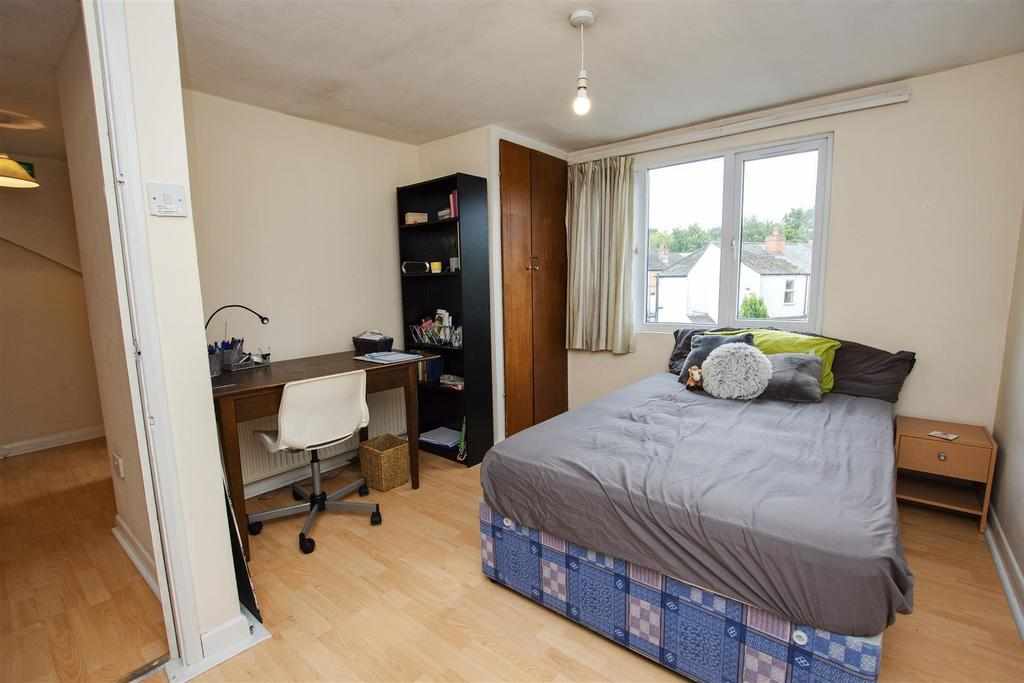 Room Harborne Lane in Birmingham