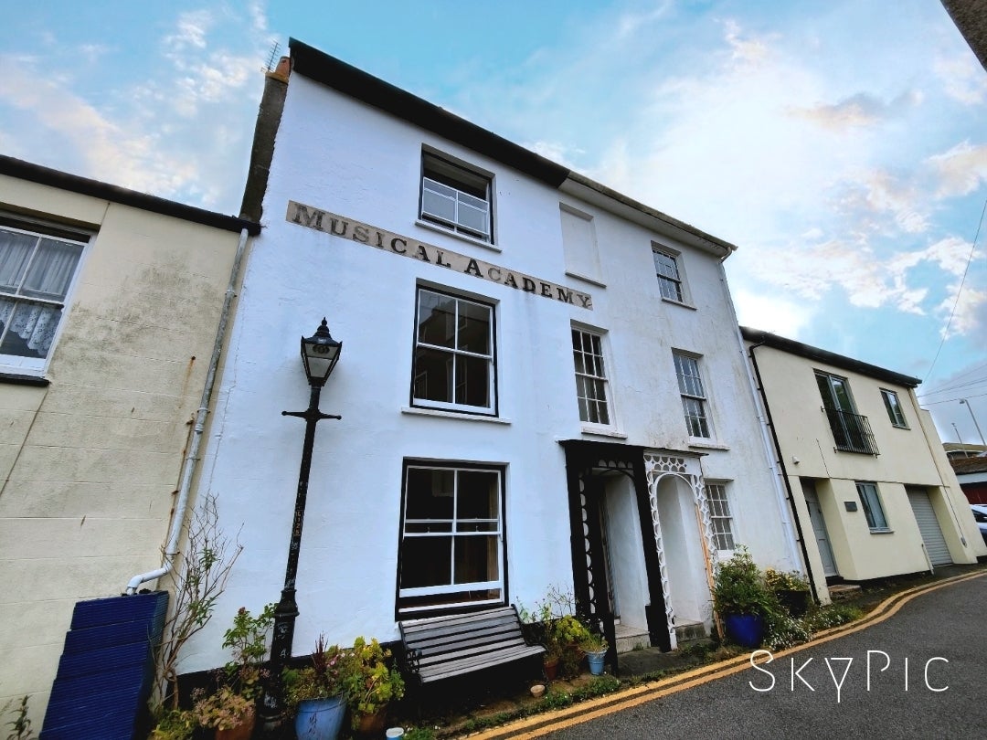 House Park Corner in Penzance