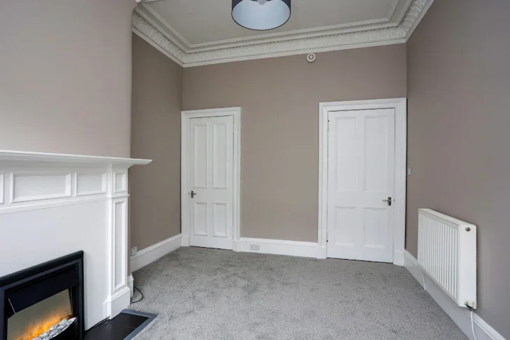 Flat Comely Bank Place in City of Edinburgh