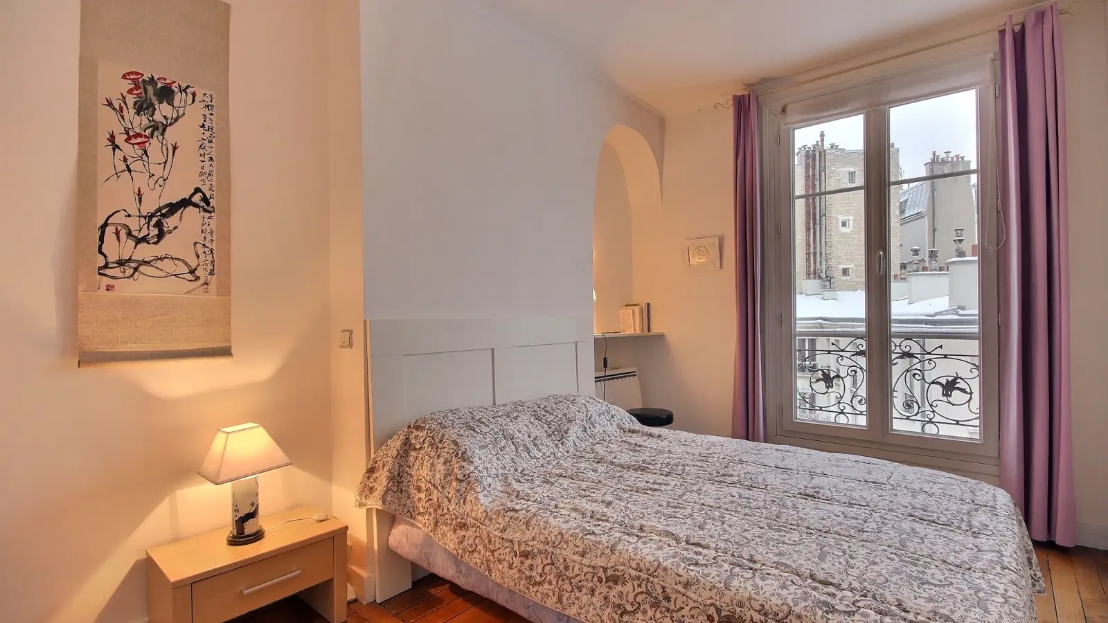 Flat Rue Fabre d'Églantine in Paris