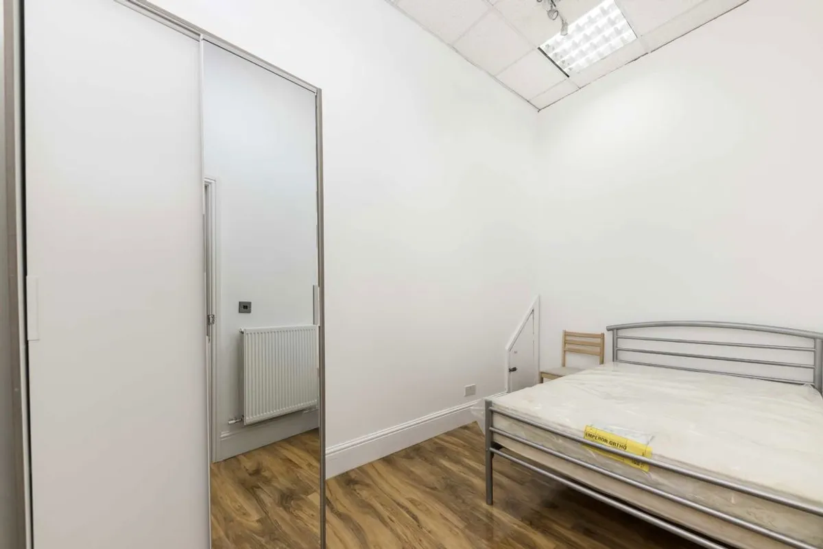 Flat King Street in Greater London