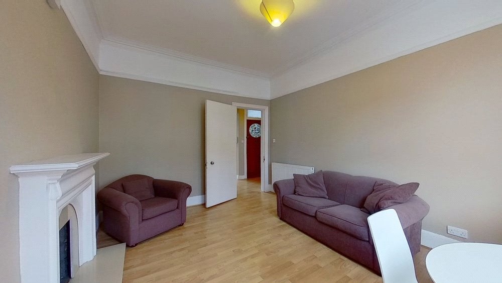 Flat Nairn Street in Glasgow