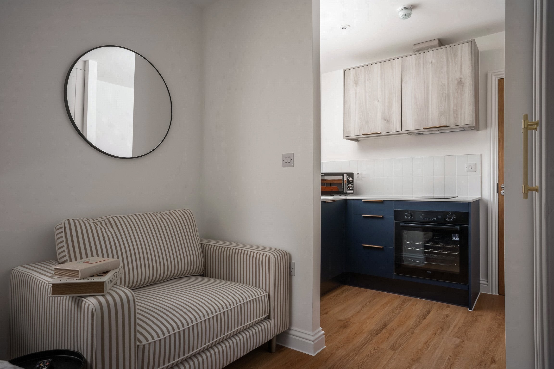 Room Clegram Road in Gloucester