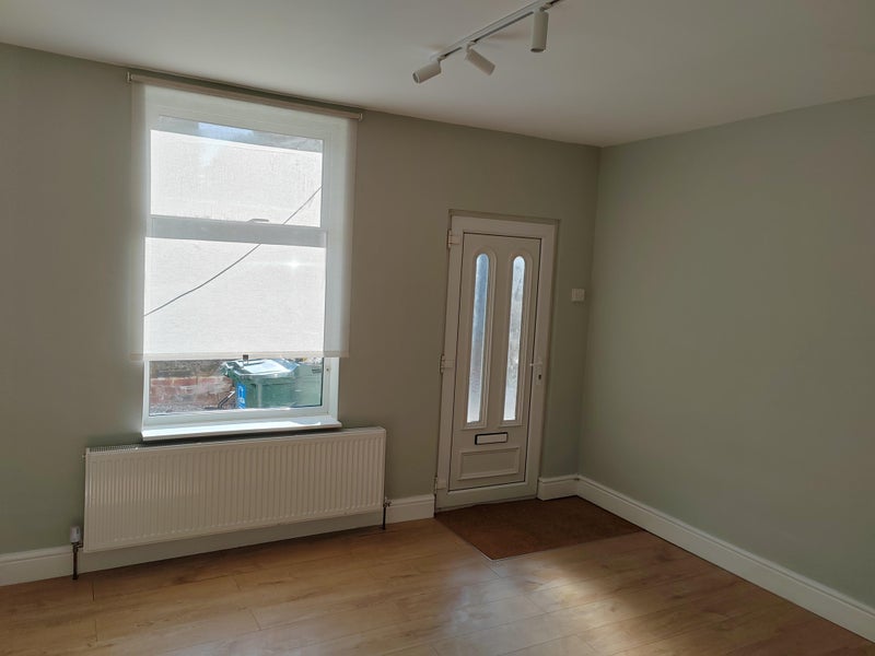 Room Park Grove in Rotherham