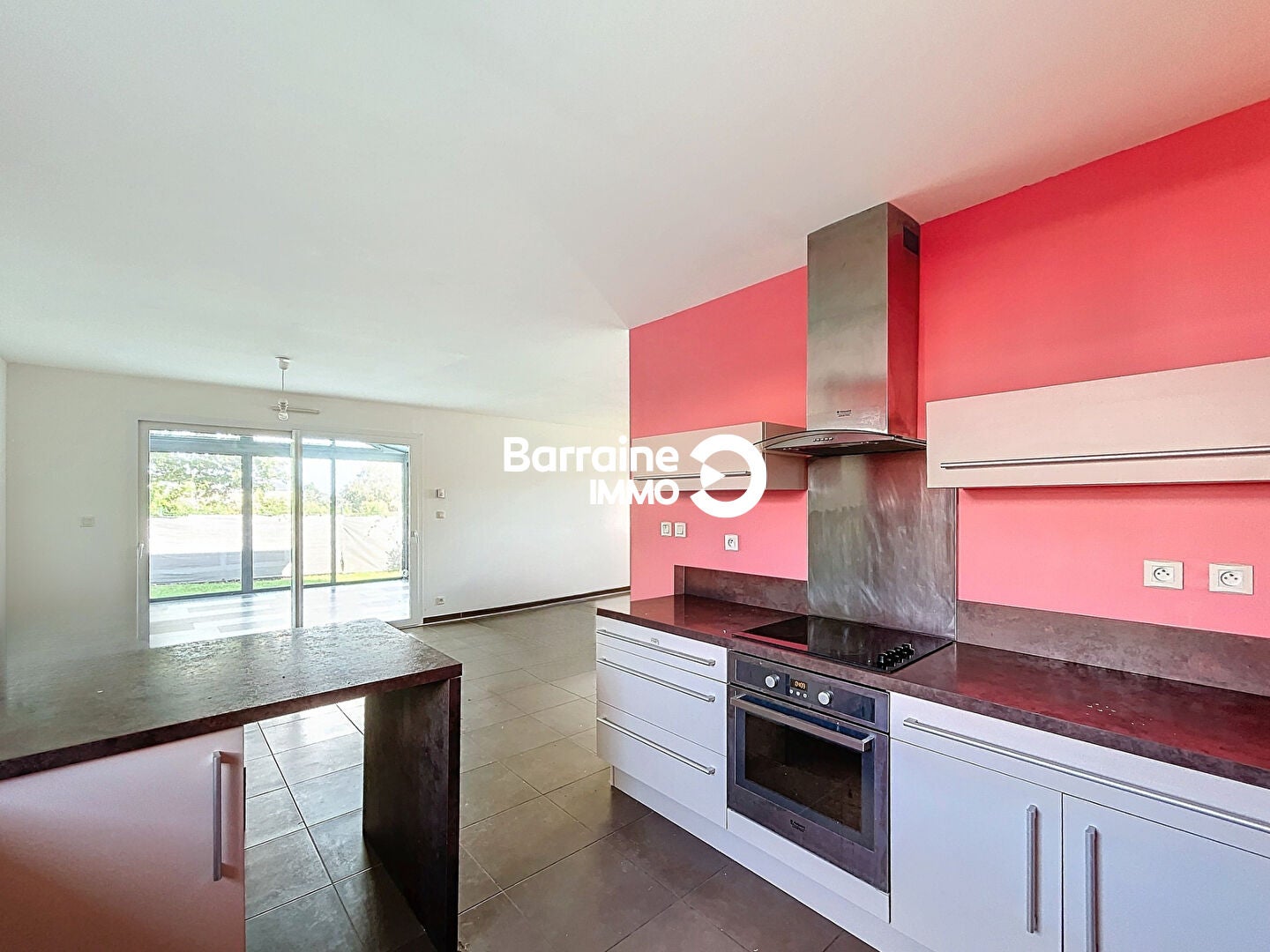 House Boulevard Charles de Gaulle in Le Relecq-Kerhuon