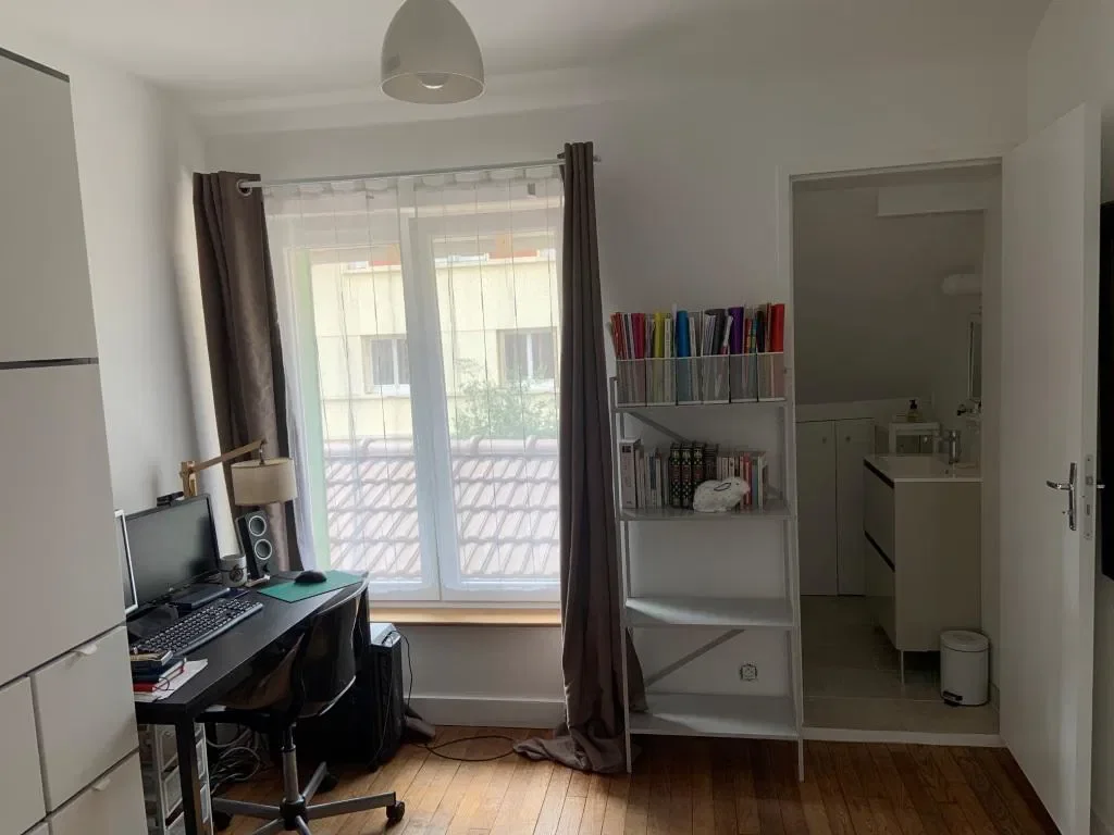 Room Rue Vital Foucher in Chaville