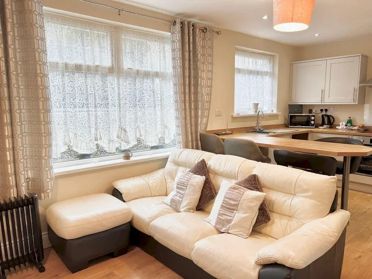 House Sarlou Close in Mumbles