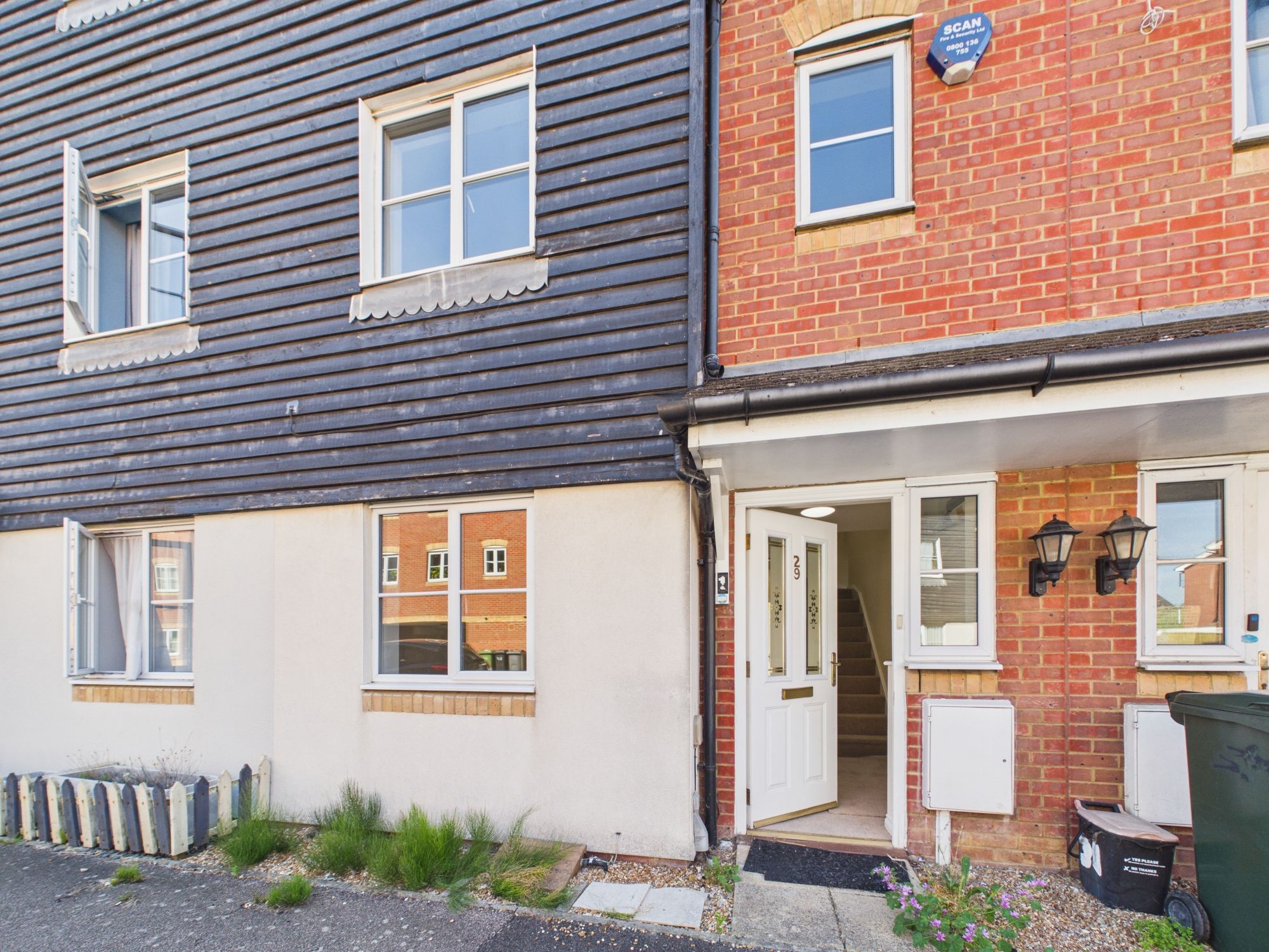 House Kings Prospect in Ashford