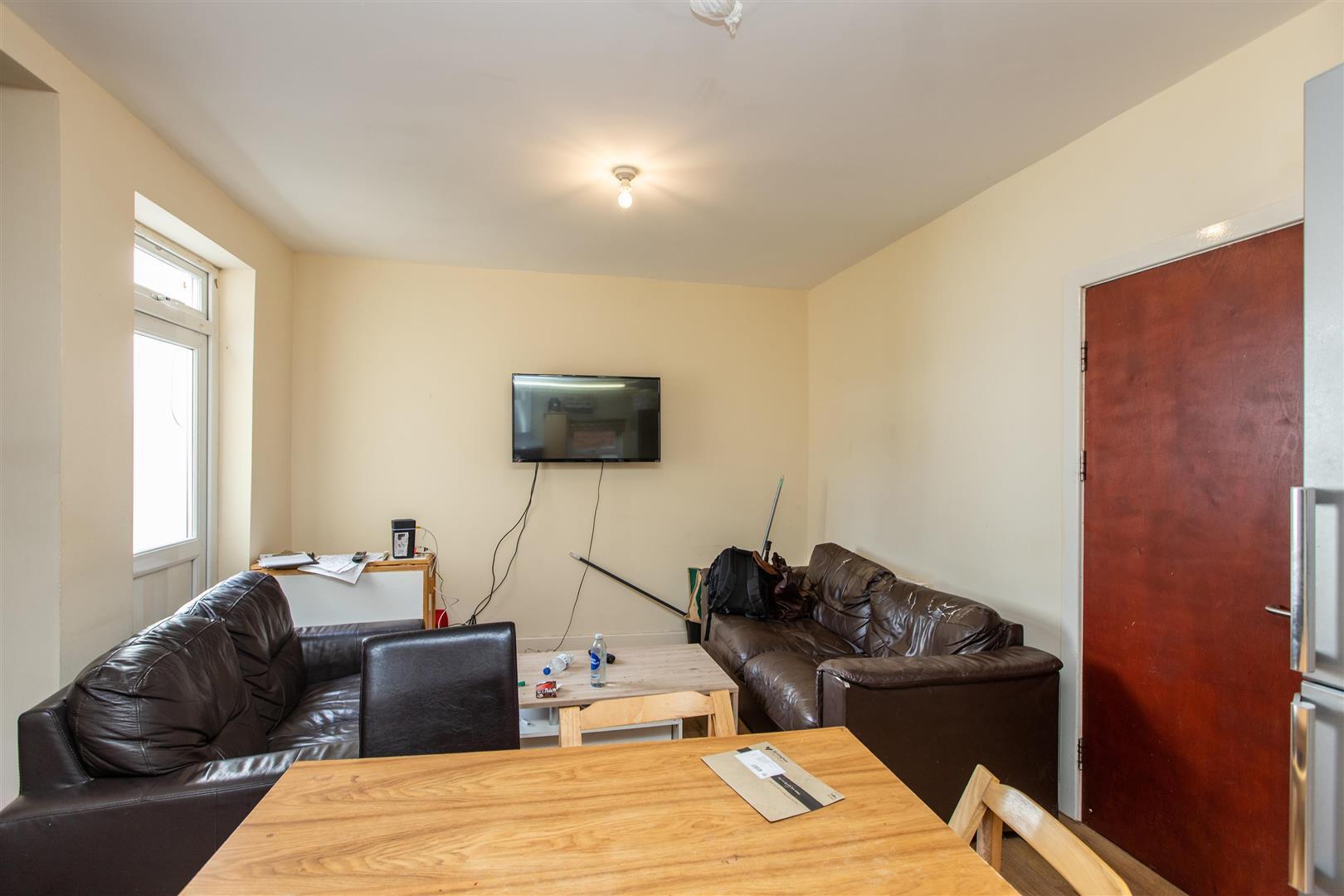 Flat Bournbrook Road in Birmingham