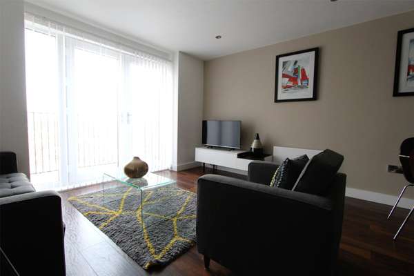 Flat Ordsall Lane in Salford