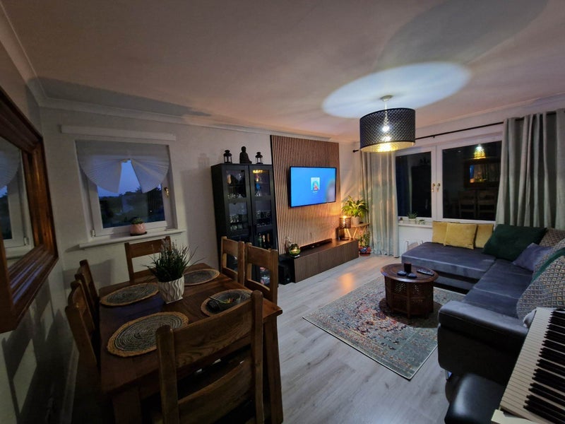 Room North Gyle Loan in City of Edinburgh