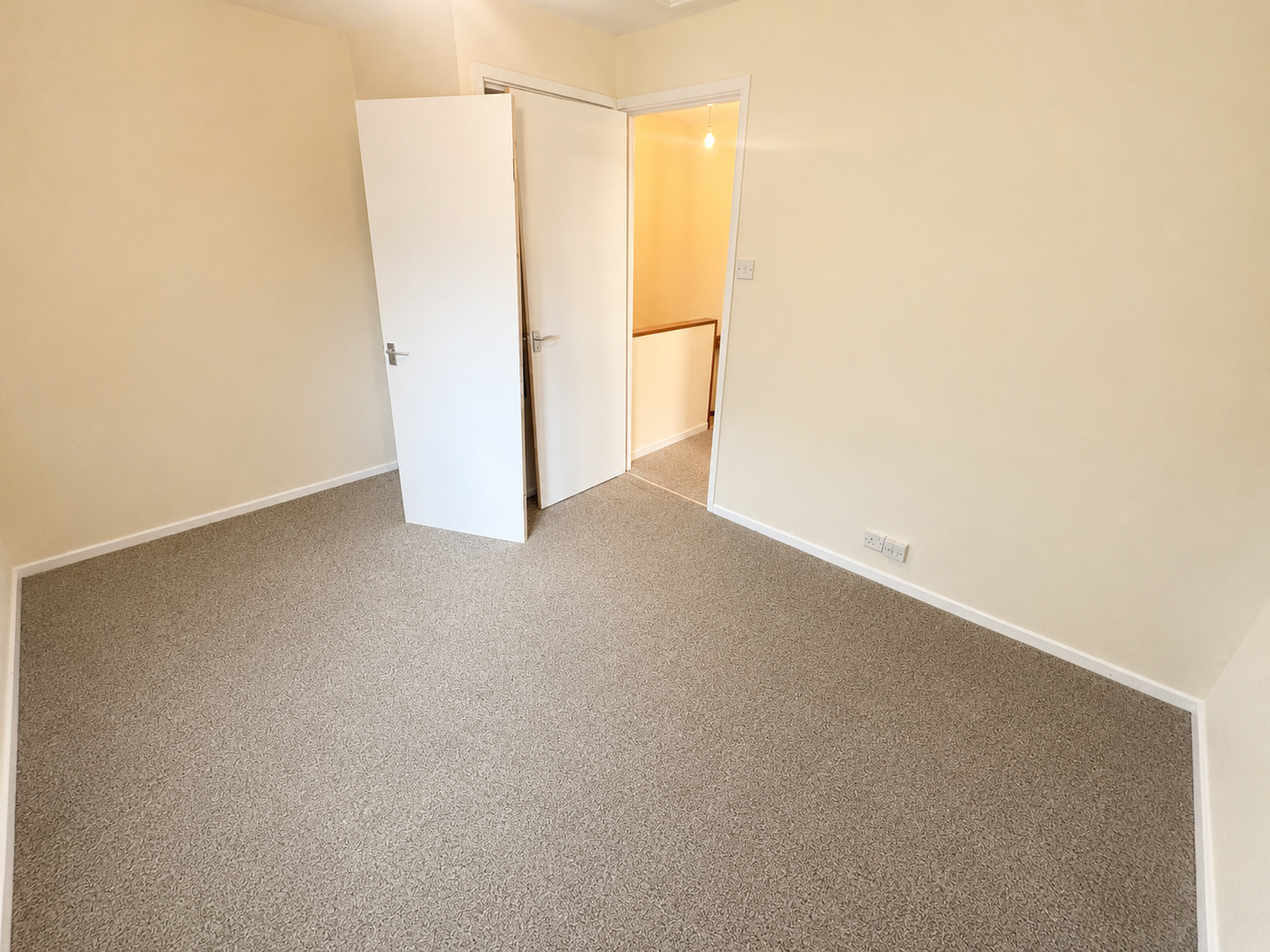 Flat Mellors Close in Birmingham