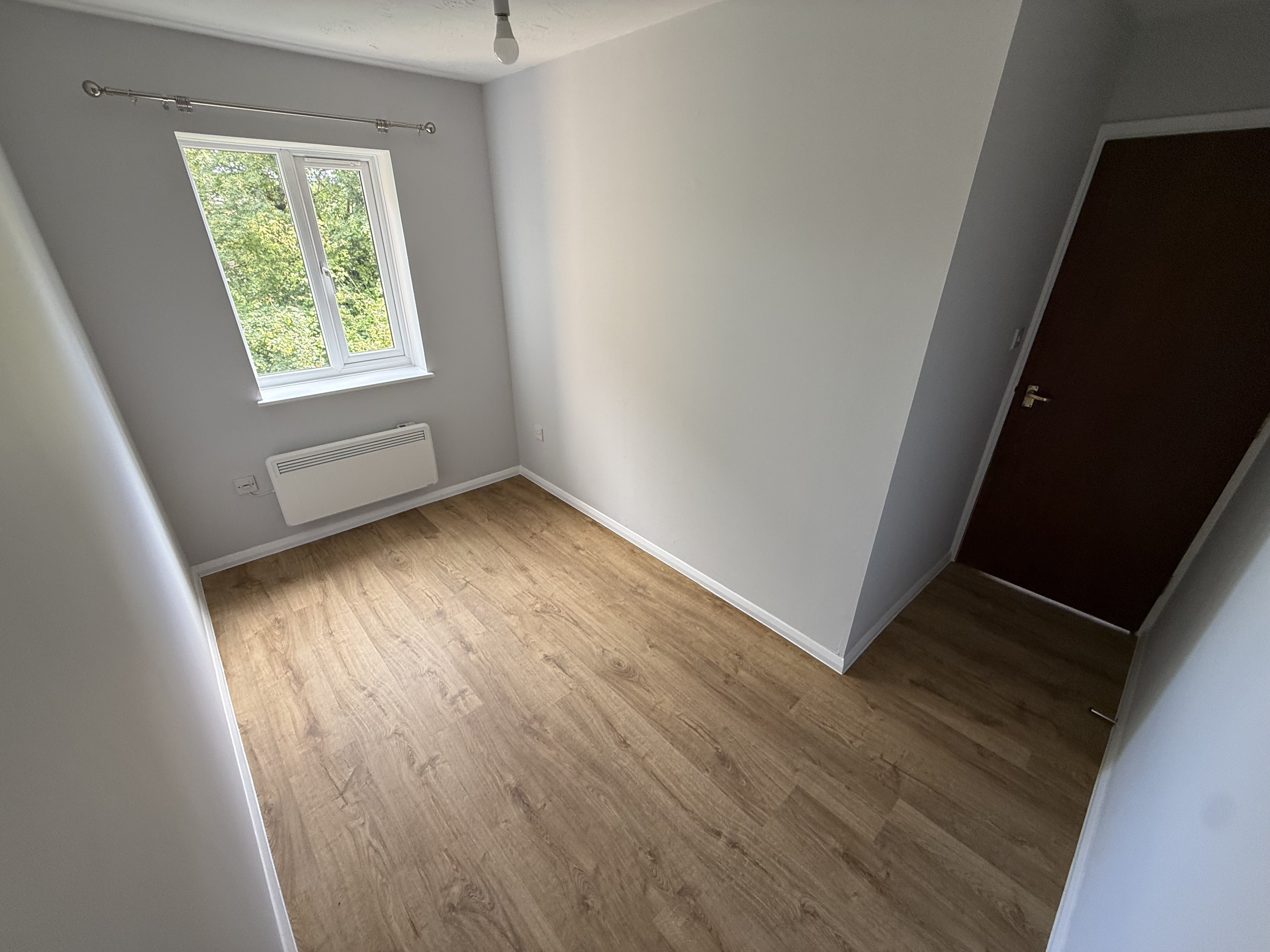 Flat Whitley Mead in Bristol