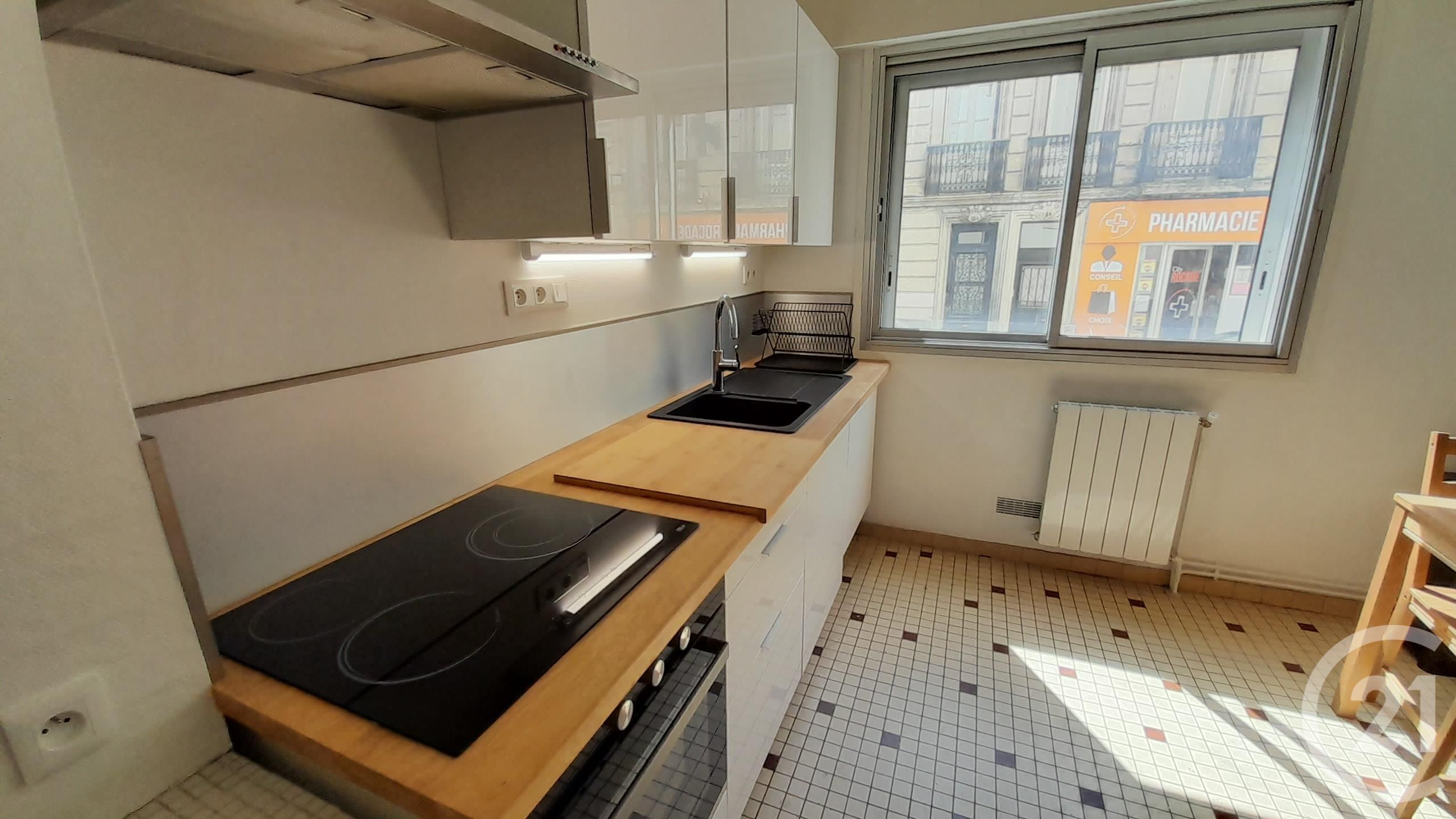 Flat Rue de Pessac in Bordeaux